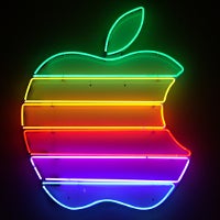 Wall Street analyst sees Apple battling Huawei, Xiaomi and Samsung in China