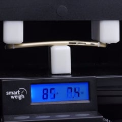Will the iPhone 6s bend? This video gives us an early answer