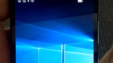 Lumia 950 and XL leak again, boasting the Win 10 logo and PureView branding