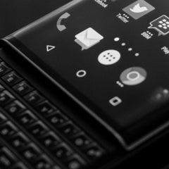 6 unusual smartphones released in 2015