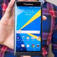 BlackBerry Priv and Passport prices discounted (for Valentine's Day and not only)