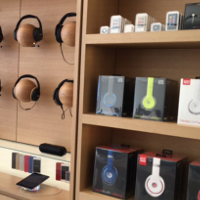 Apple opens next-generation Apple Store in Memphis