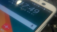New pictures of the white HTC 10 appear