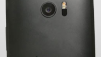 New leak shows off HTC 10 in black