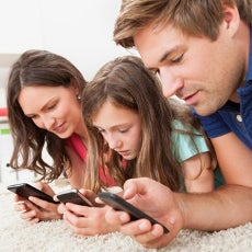 The number of internet cordcutting homes in the US has doubled in three years