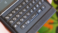 Update to BlackBerry Priv keyboard app brings swipe to type feature