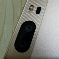 Dual cameras on the back of the honor V8 are spotted once again