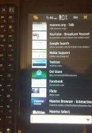 Nokia N900 video shows illegal Nintendo Emulators; glitch causes portrait view on pages