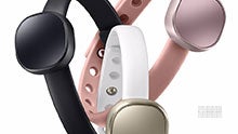 Samsung Charm fitness tracker starts landing internationally