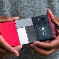 Ara phone with hot-swappable magnetic modules shipping to developers in Q4