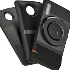 New Motorola Droid (Z) pictured alongside MotoMod swappable rear covers