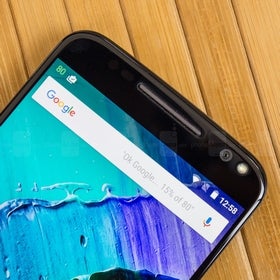 Deal: 64GB Motorola Moto X Pure and Moto 360 Sport watch for just $399.99