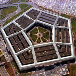 BlackBerry signs one-year deal to provide alerts and notifications to Pentagon workers