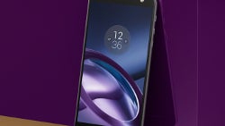 The Moto Z is the thinnest mainstream flagship on the planet