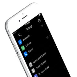Asking Siri to turn rumored iOS 10 night mode on delivers intrepid response