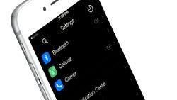 Asking Siri to turn rumored iOS 10 night mode on delivers intrepid response