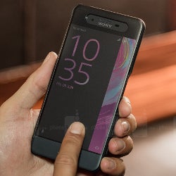 We've got our hands on the Xperia X Performance: join us for an unboxing