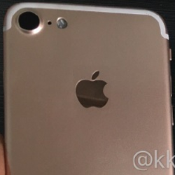Series of photos show off the Apple iPhone 7's rear cover and a Lightning to 3.5mm adapter