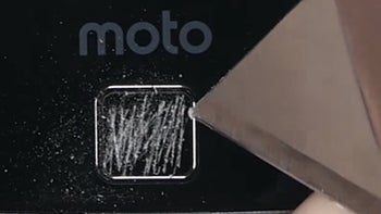 Watch the Moto Z survive a brutal bend and torture test