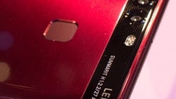 We checked out the Huawei P9 in new colors - Blue and Red