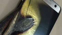 Samsung Galaxy S7 edge burns while charging overnight