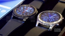 Samsung showcases Gear S3 craftsmanship in new clip