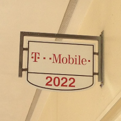 New T-Mobile One deal gives subscribers the fourth line for free