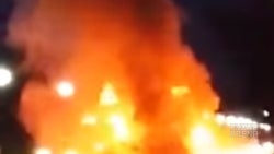 Alleged Galaxy Note 7 explodes, sets car on fire on the highway