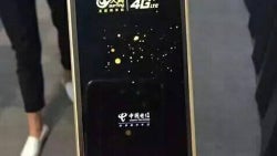 Samsung's high-end Android clamshell appears in live images