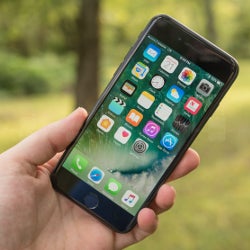 Analyse that: iPhone 7 assembler says demand is actually beating forecasts
