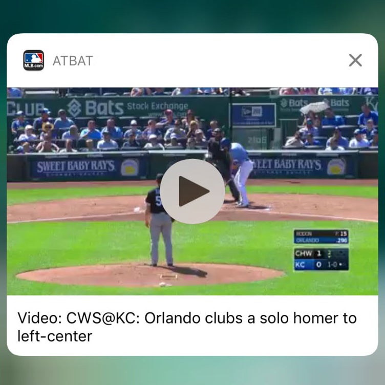 MLB At Bat brings baseball highlights to your iPhone lock screen