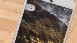 The 128GB Google Pixel XL won't be available at Verizon stores tomorrow