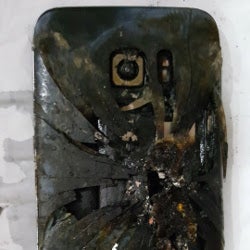 The nightmare doesn't end: another Galaxy S7 edge catches fire in Canada!