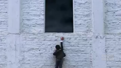 Check out the full screen Xiaomi Mi MIX in this 60-second advertisement