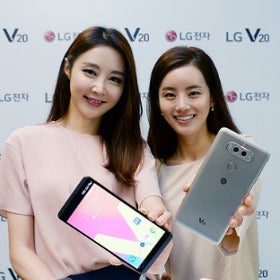 LG V20 sales surpass 200,000 units in the US