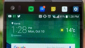 Evan Blass: the LG V30 won't come with a secondary ticker display