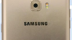 Previously unseen pictures of the Samsung Galaxy C7 Pro leak