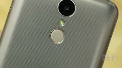 A quick hands on with the 2017 version of the budget-friendly LG K10