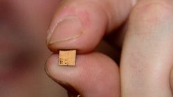 Intel has nearly completed a 5G modem with 5Gbps download speeds