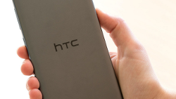 The HTC One A9 is receiving an update containing Android 7.0 and a security update?