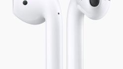 Apple AirPods receive a firmware update to version 3.5.1