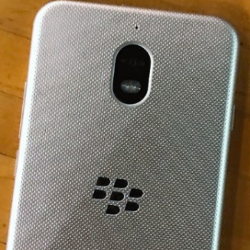BlackBerry Aurora now available for pre-orders in Indonesia; phone ships March 3rd?