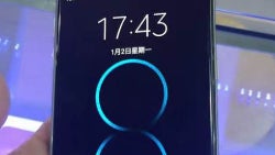 Knock-off Galaxy S8 phones can be found in China. That thing is hideous!