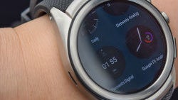 Wondering where Android Wear 2.0 is? Google delayed it to fix a bug