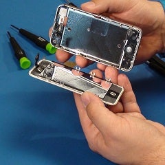 Mobile phone insurance versus repairs – how do costs add up?