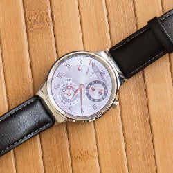Google fixes issue in Android Wear 2.0 for Huawei Watch, update coming soon