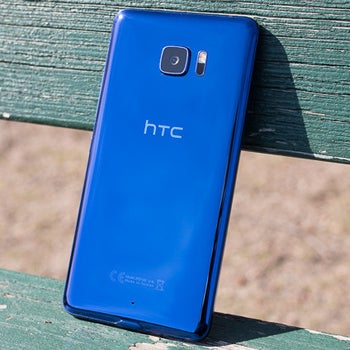 Analysts: HTC cut prices because of 'bleak prospects' with carriers, may refocus on phones like Pixel