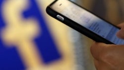List of Top 10 downloaded apps in Q1 shows our supercharged smartphones are basically Facebook machines