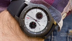 Android Wear market share surpassed by Samsung's Tizen, Apple Watch still king of the hill