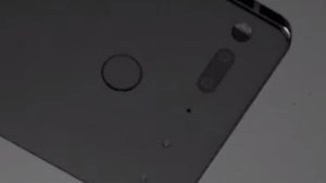 Apple has tried making a titanium iPhone, but failed; Essential made one, but it is "not for everybody"